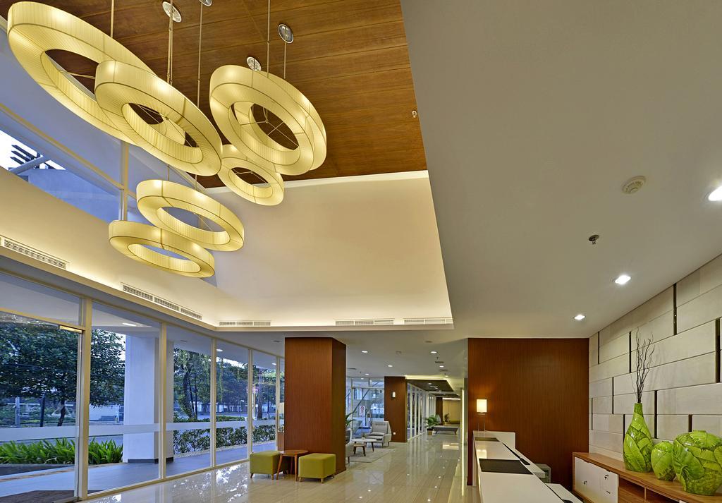 Whiz Prime Hotel Pajajaran Bogor Luaran gambar