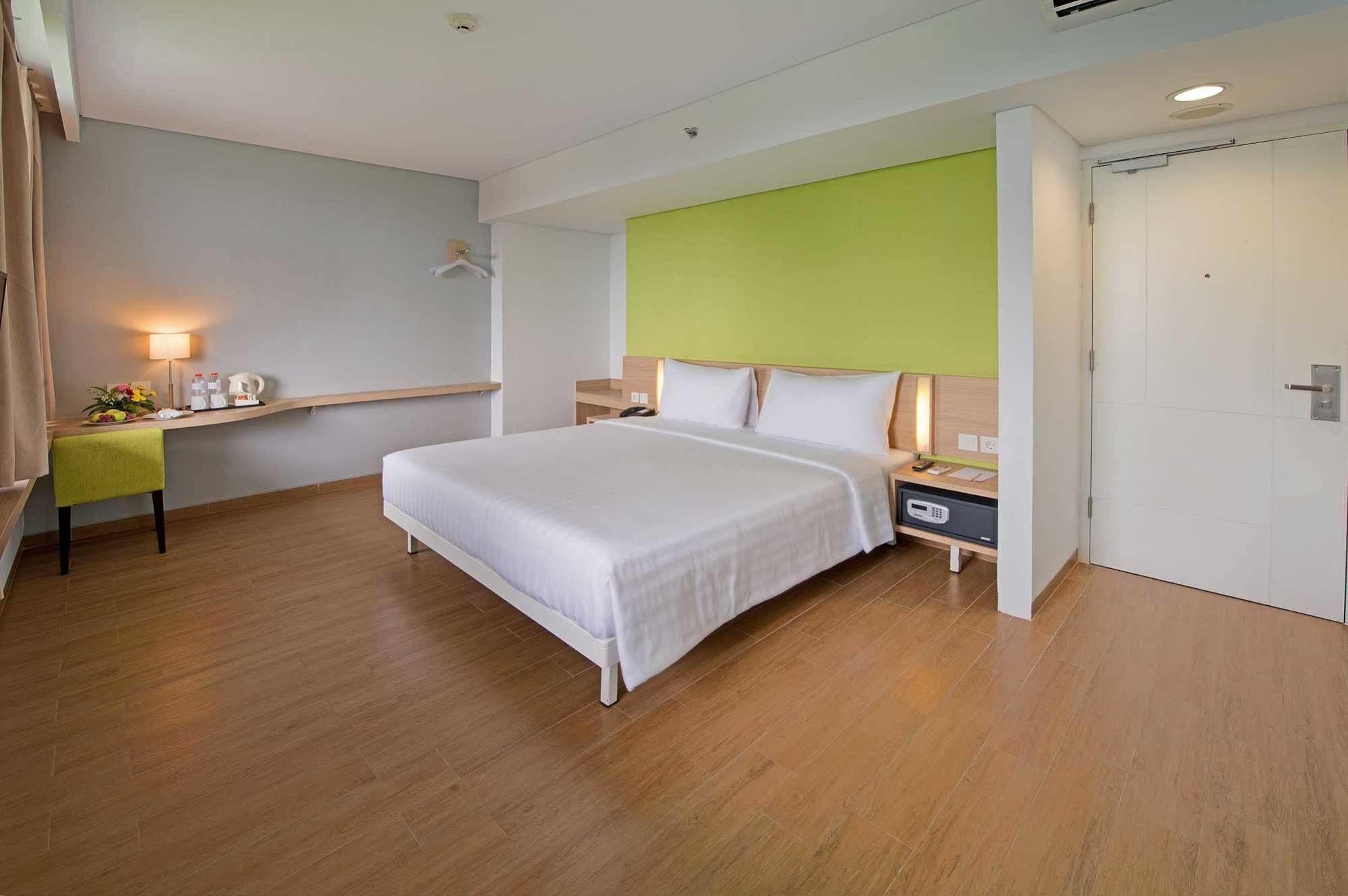Whiz Prime Hotel Pajajaran Bogor Luaran gambar