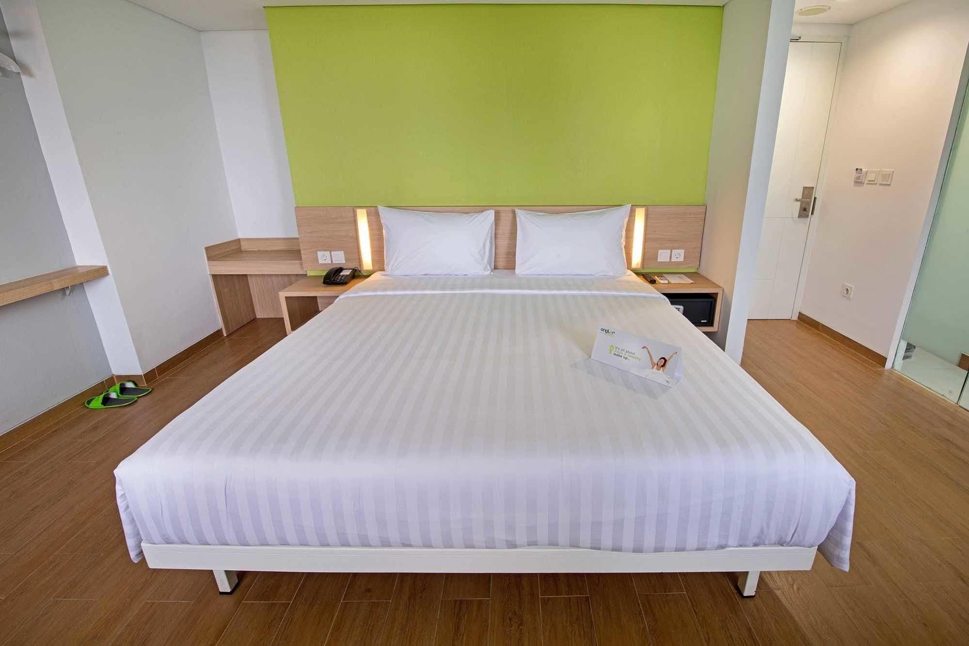 Whiz Prime Hotel Pajajaran Bogor Luaran gambar