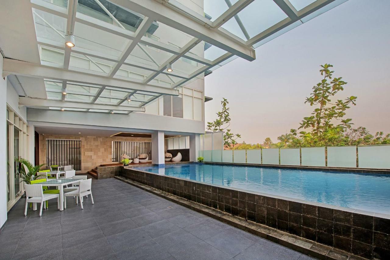 Whiz Prime Hotel Pajajaran Bogor Luaran gambar